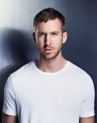 Calvin Harris pinchando en Ushuaïa Ibiza (Ibiza)