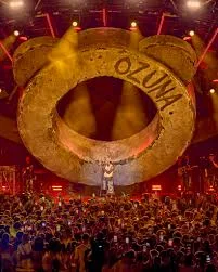 Ozuna pinchando en Ushuaïa Ibiza (Ibiza)